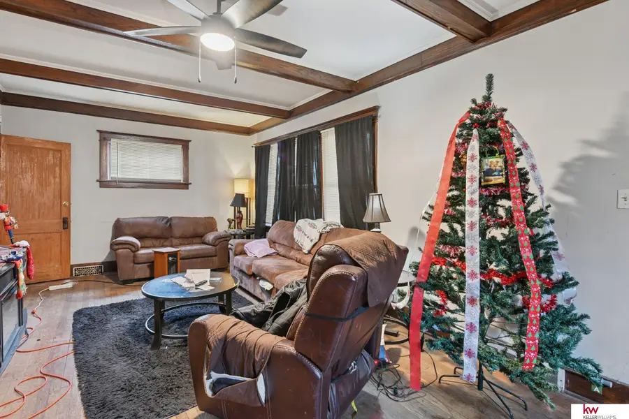 2434 Camden Avenue, Omaha, NE 68111 - Image #2