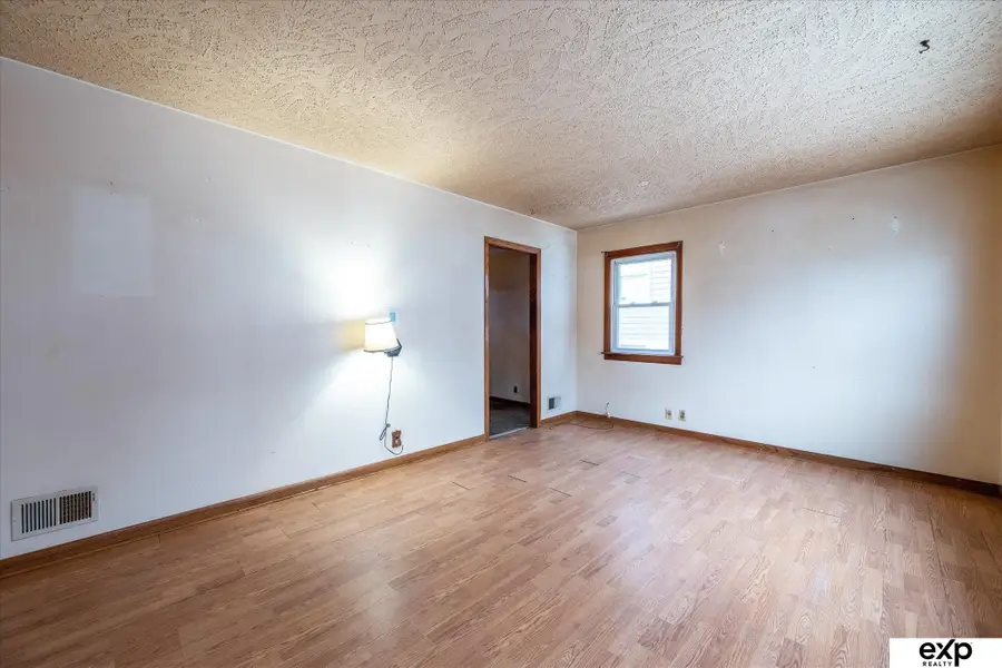 305 Hillcrest Drive, Plattsmouth, NE 68048 - Image #3