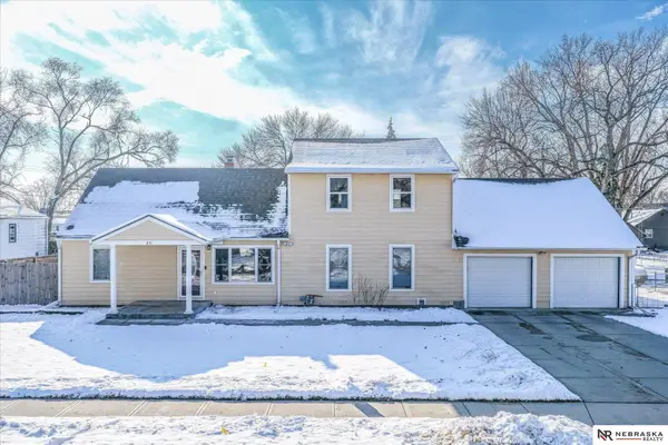 211 W Charles Street, Valley, NE 68064