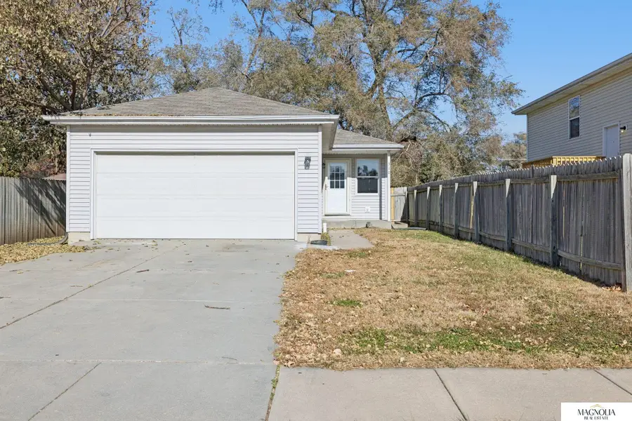 310 Knox Street, Lincoln, NE 68521 - Image #2