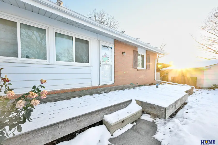 800 E Sanborn Drive, Lincoln, NE 68505 - Image #2