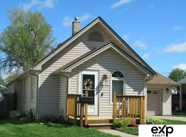 3126 4th Avenue, Council Bluffs, IA 51503