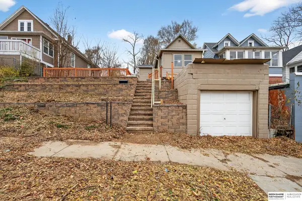 5030 S 18th Street, Omaha, NE 68107