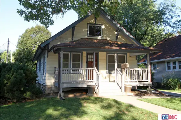 2665 S 11th Street, Lincoln, NE 68502