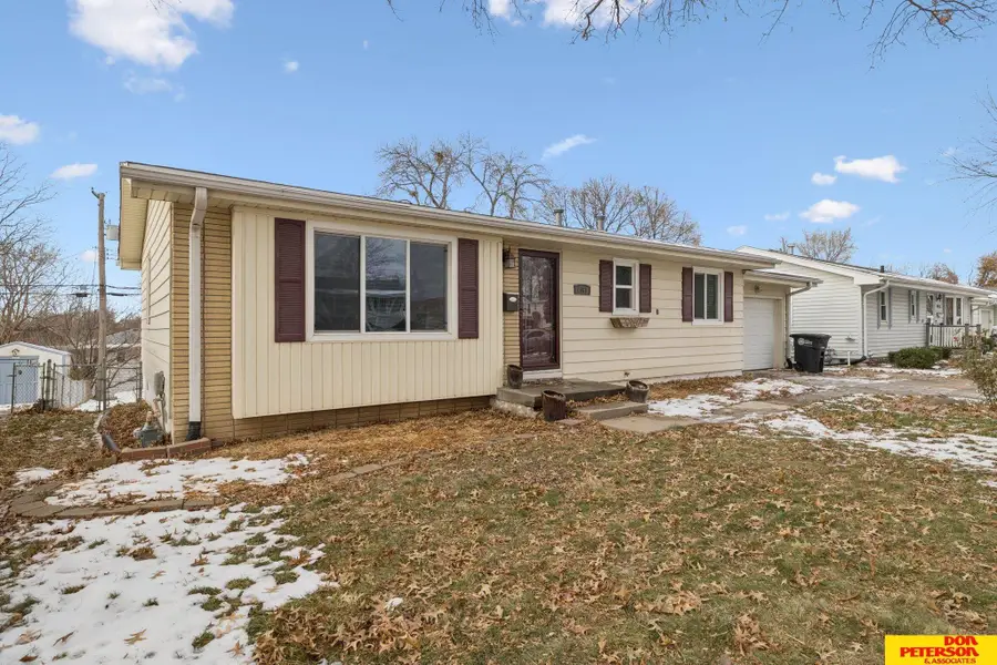 4962 Magnolia Street, Omaha, NE 68137 - Image #3