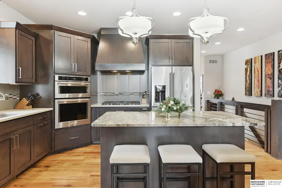 21977 Brookside Avenue, Elkhorn, NE 68022 - Image #2