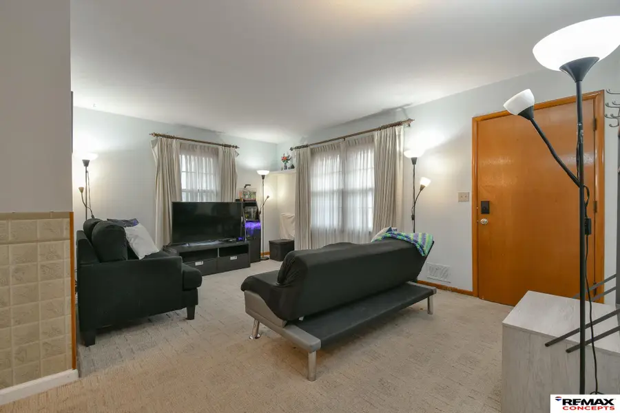 4221 N 11 Street, Lincoln, NE 68521 - Image #2