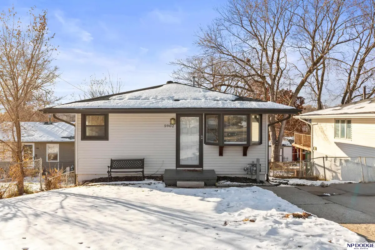 5902 S 50th Street, Omaha, NE 68117 - Image #1