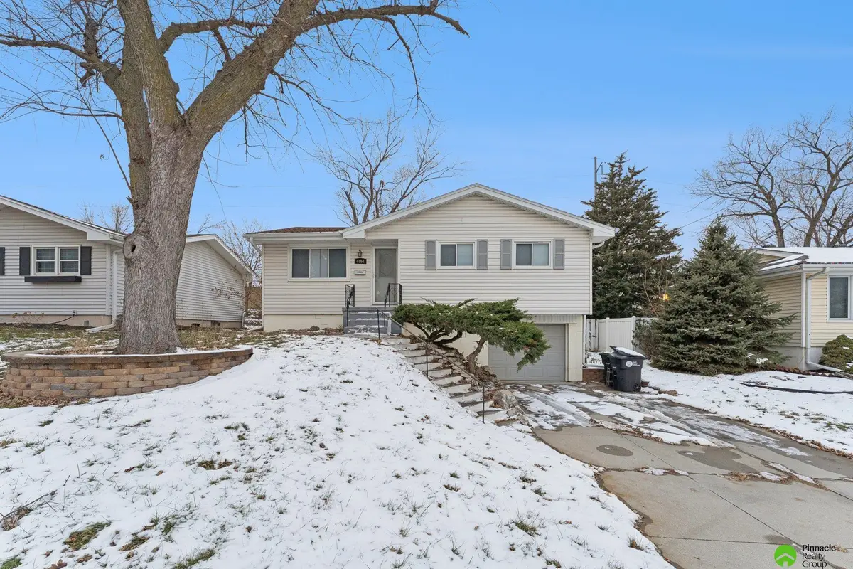 4864 S 143 Street, Omaha, NE 68137 - Image #1