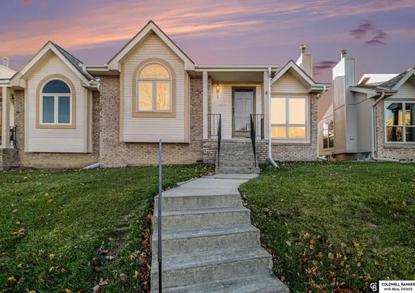 12806 S 28th Avenue, Bellevue, NE 68123