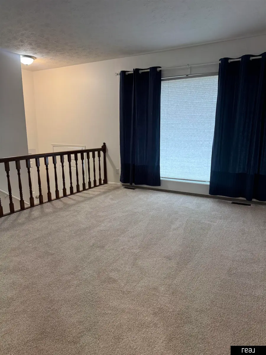 13472 Kingswood Drive, Omaha, NE 68144 - Image #2