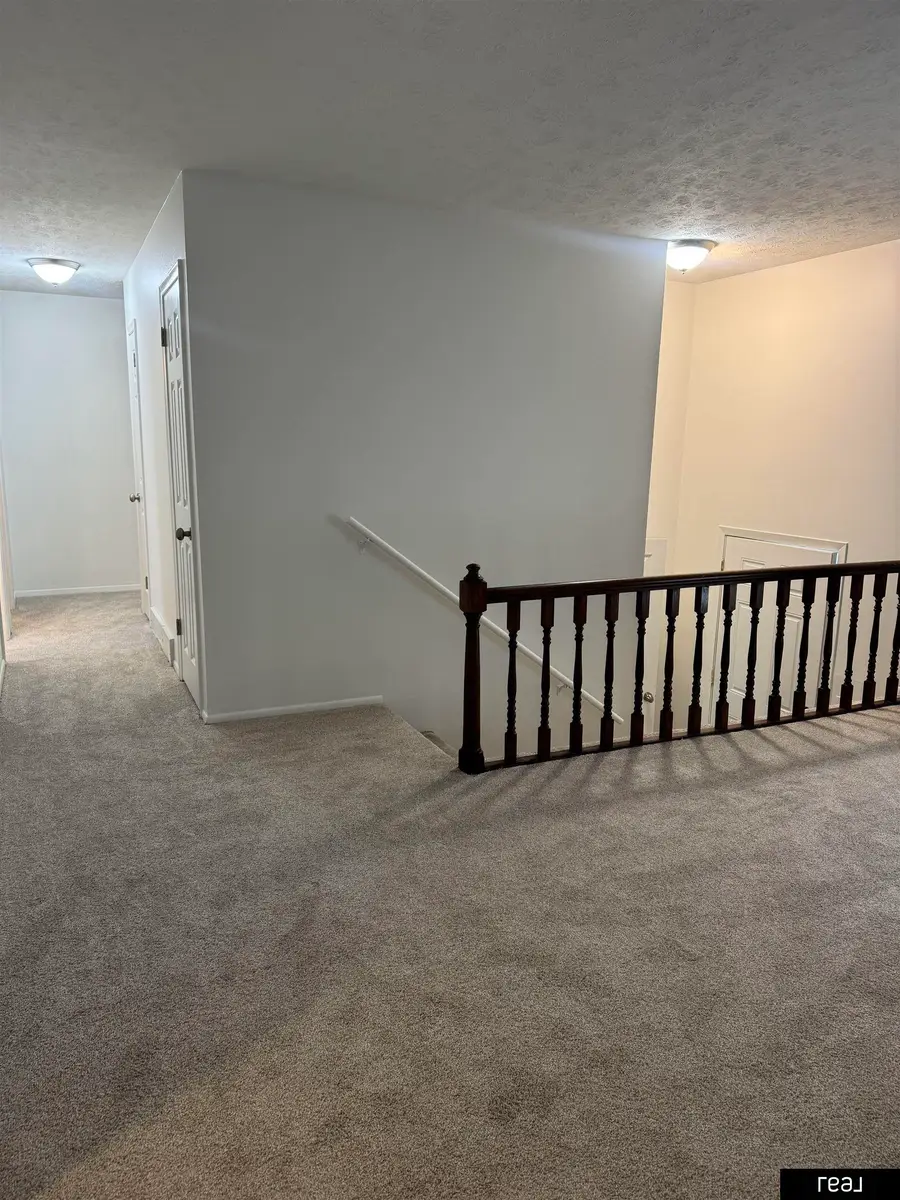 13472 Kingswood Drive, Omaha, NE 68144 - Image #3