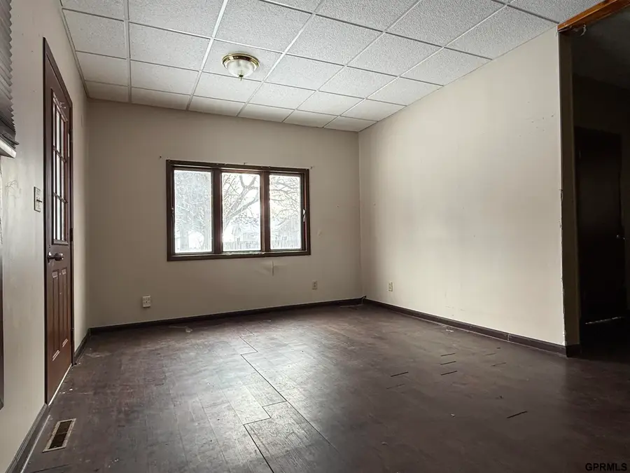 829 7th Avenue, Fairmont, NE 68354 - Image #2