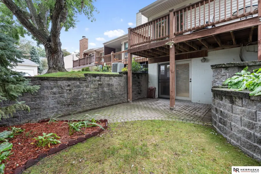 759 N 130th Plaza, Omaha, NE 68154 - Image #2