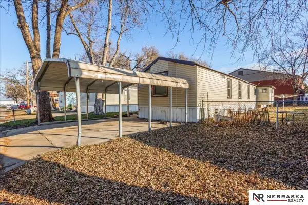 3700 Cornhusker Highway #Lot 102G, Lincoln, NE 68504