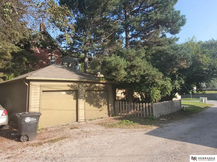 1936 S 33 Street, Omaha, NE 68105 - Image #3
