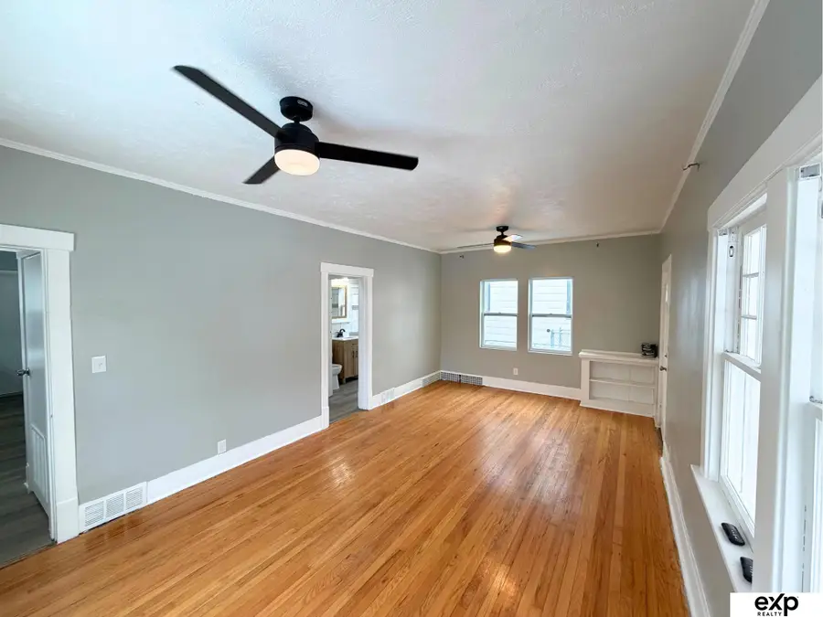 4740 N 40th Avenue, Omaha, NE 68111-0000 - Image #2