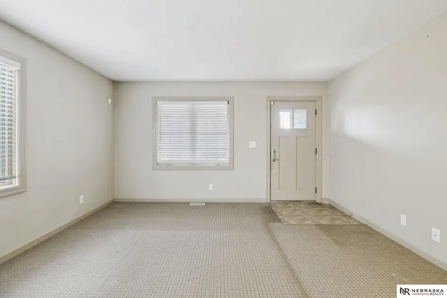 4209 Lake Street, Omaha, NE 68111 - Image #3