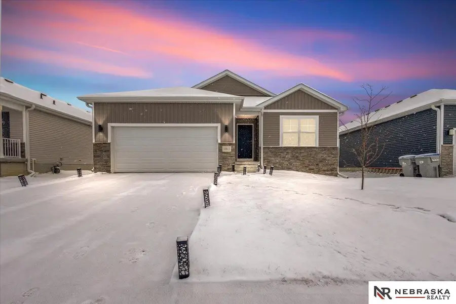 12613 S 204th Avenue, Gretna, NE 68028 - Image #2