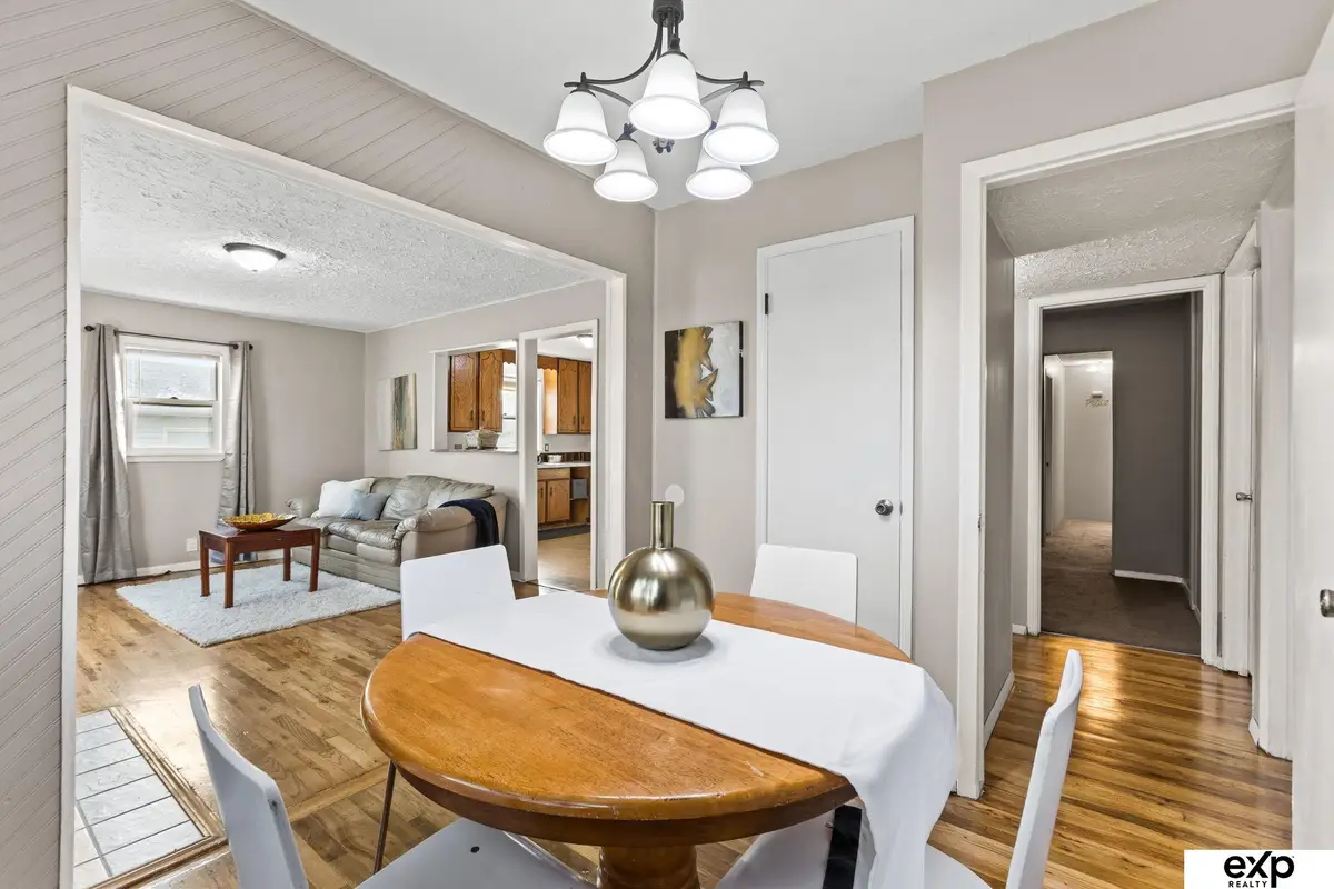 4464 S 61st Street, Omaha, NE 68117 - Image #1