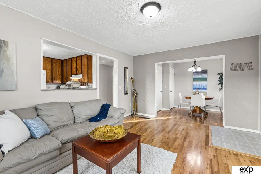 4464 S 61st Street, Omaha, NE 68117 - Image #3