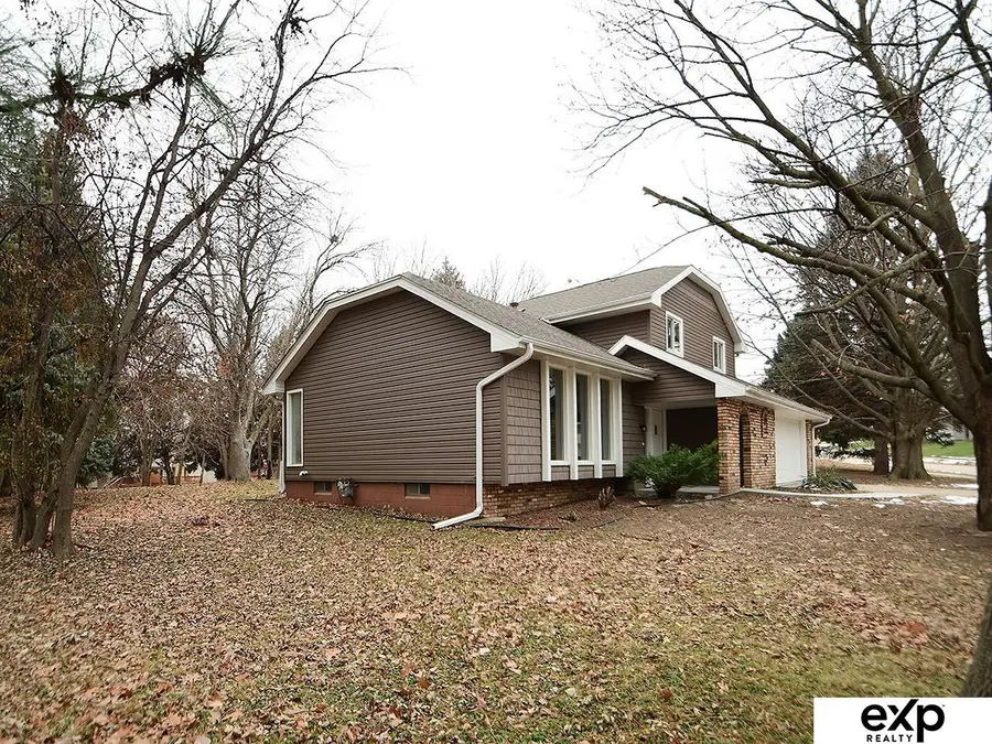 12123 Parker Circle, Omaha, NE 68154 - Image #3
