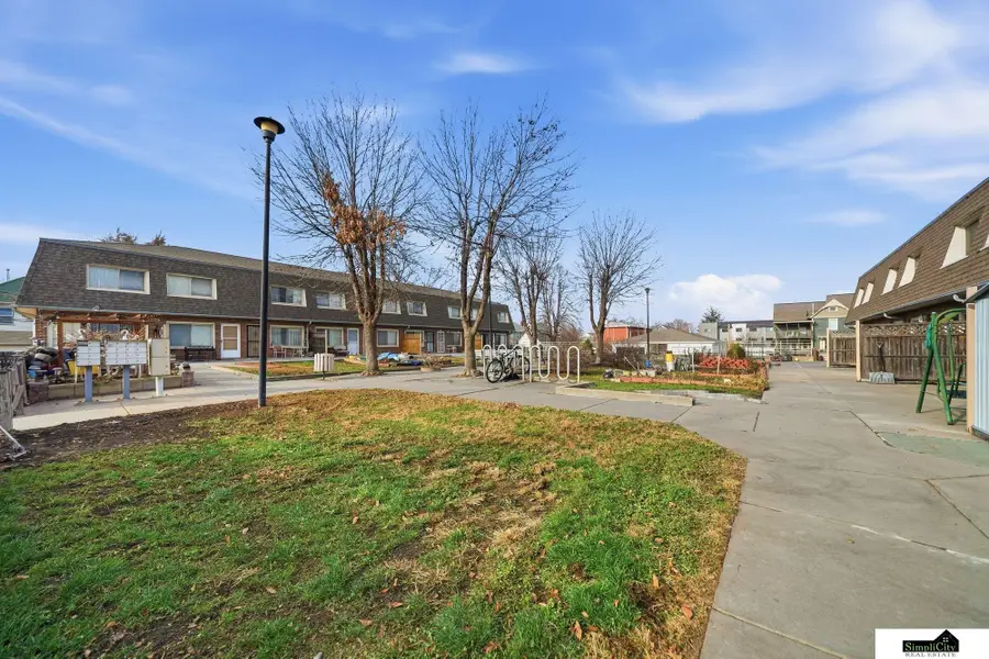 2449 U Street #2449U, Lincoln, NE 68503 - Image #3