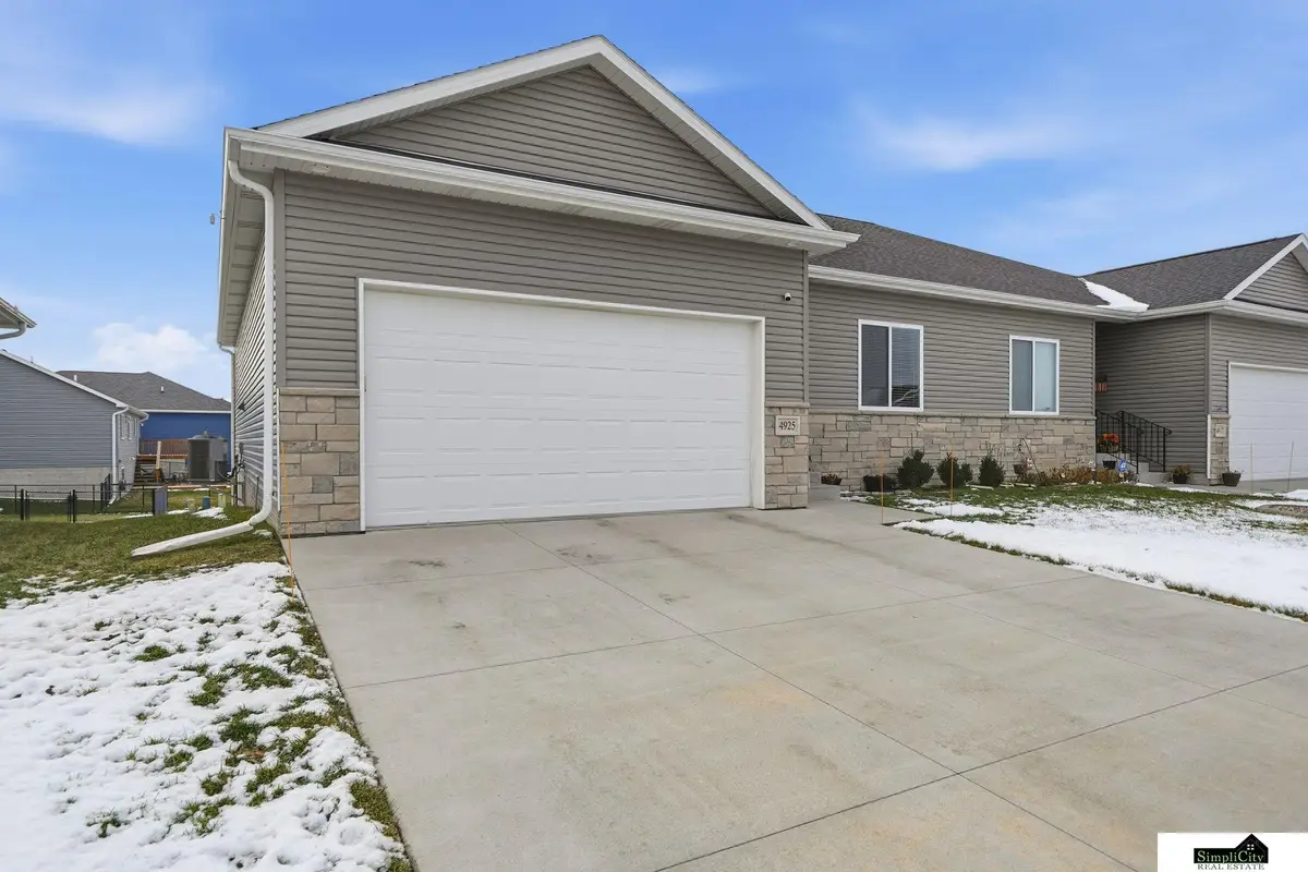 4925 Alvo Road, Lincoln, NE 68514 - Image #1