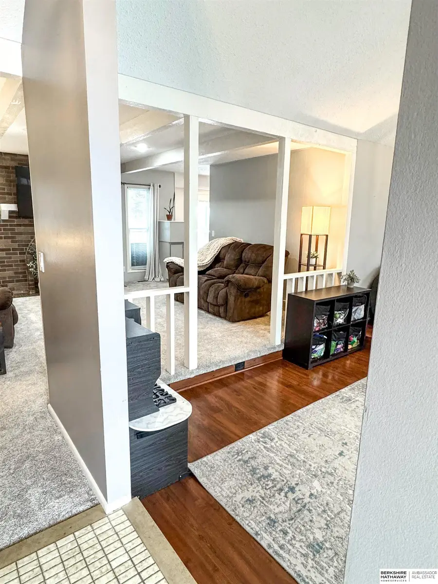 10830 Taylor Street, Omaha, NE 68164 - Image #3