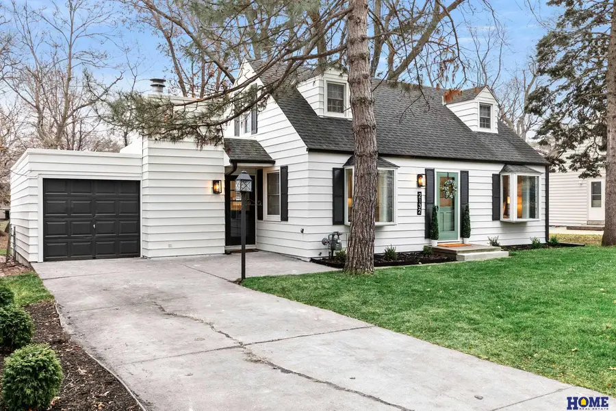 2132 S 37th Street, Lincoln, NE 68506 - Image #2
