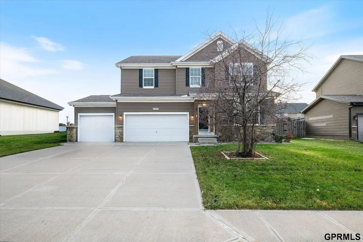 2309 Alexandria Road, Papillion, NE 68133 - Image #1