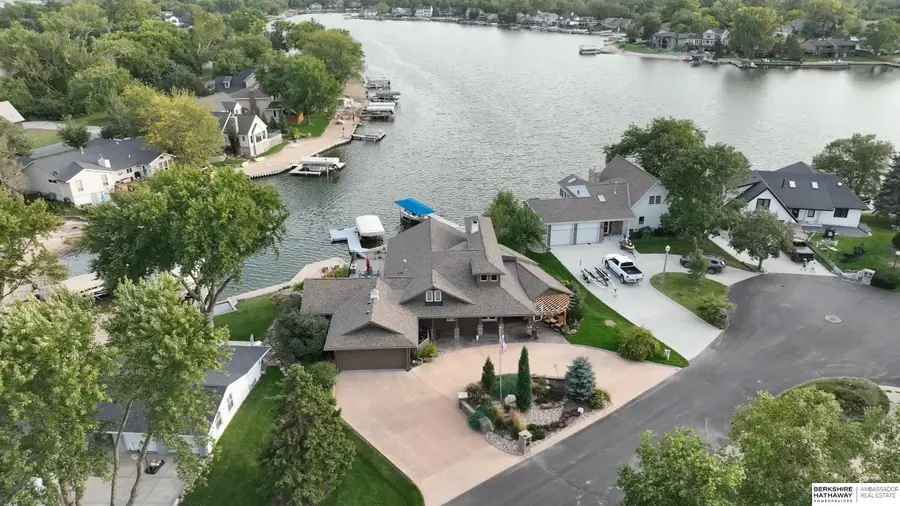 106 Abbey Landing, Valley, NE 68064 - Image #3