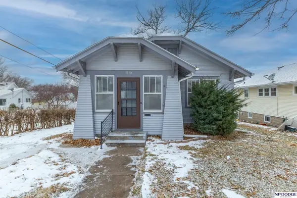 1110 S 43rd Street, Omaha, NE 68105