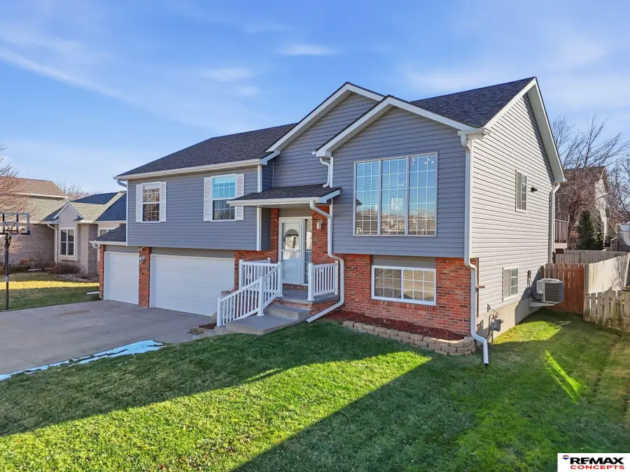 2825 O'malley Drive, Lincoln, NE 68516 - Image #2