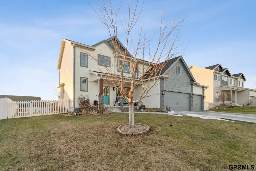 7184 N 165 Street, Bennington, NE 68007 - Image #2