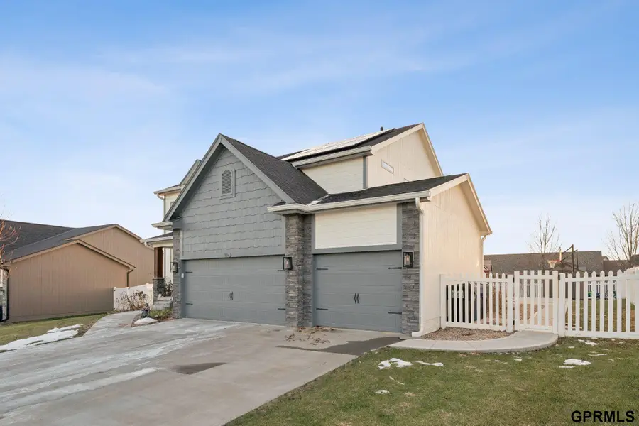 7184 N 165 Street, Bennington, NE 68007 - Image #3