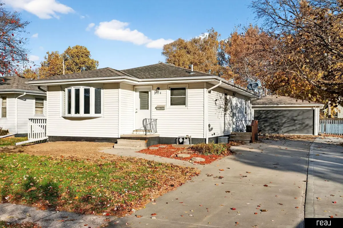 2554 5th Avenue, Council Bluffs, IA 51501 - Image #1