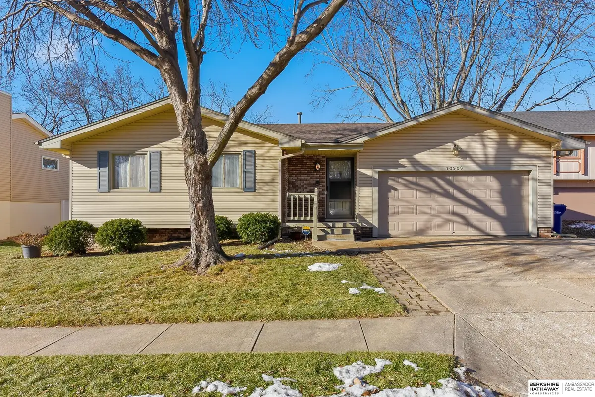 10908 Bandlytown Place, Bellevue, NE 68123 - Image #1