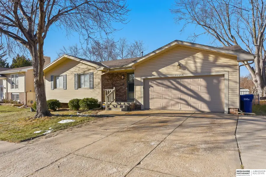 10908 Bandlytown Place, Bellevue, NE 68123 - Image #2
