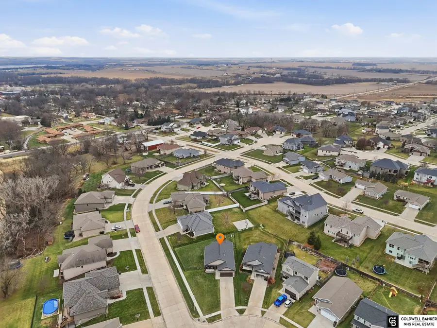 925 Scotts Creek Court, Hickman, NE 68372 - Image #2