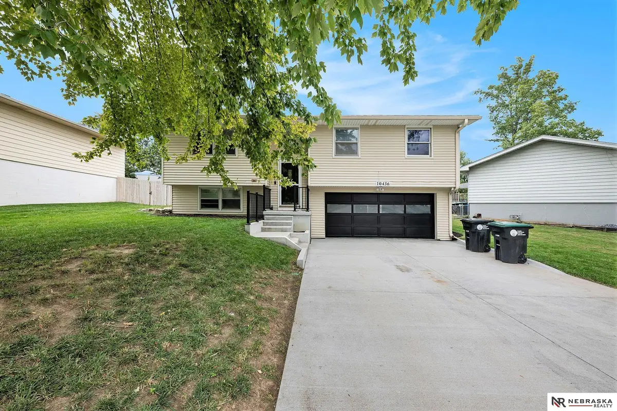 10436 M Street, Omaha, NE 68127 - Image #1
