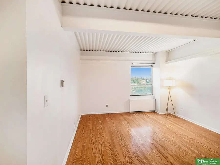 105 N 31 Avenue #702, Omaha, NE 68131 - Image #3