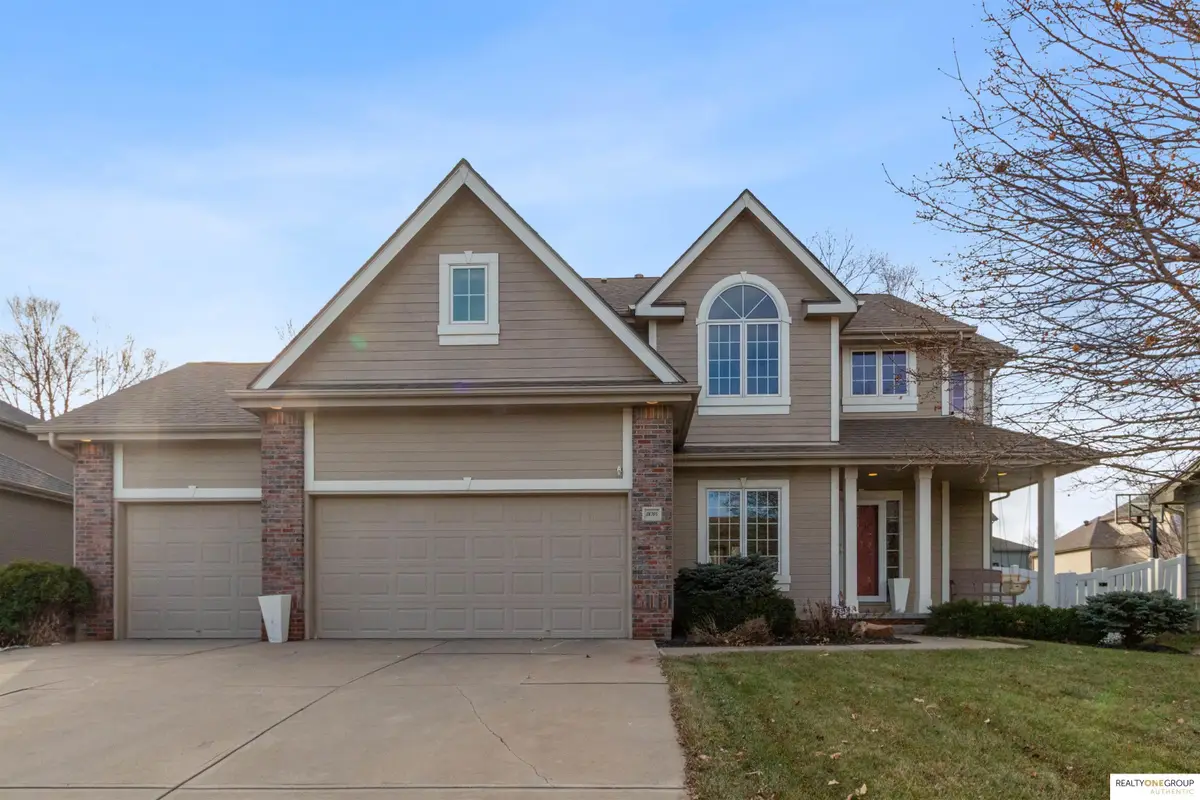 18705 Josephine Street, Omaha, NE 68136 - Image #1