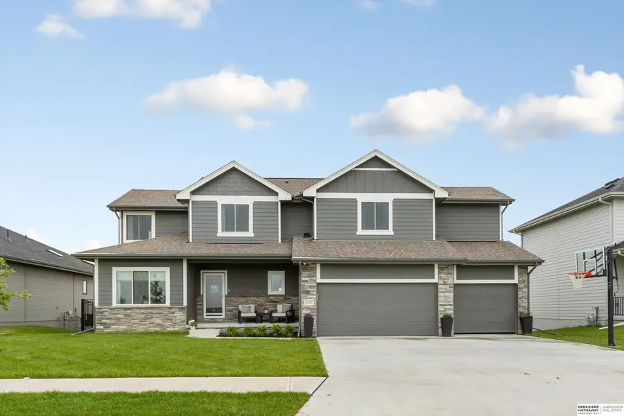 11057 N 171st Street, Bennington, NE 68007 - Image #2