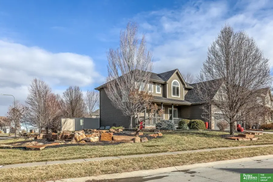 19314 D Street, Omaha, NE 68130 - Image #2