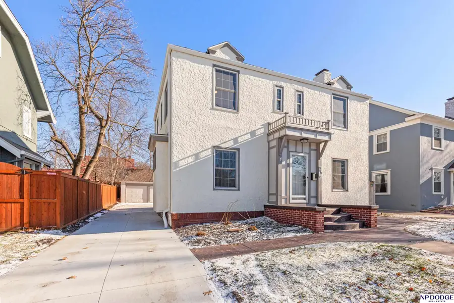 309 S 52nd Street, Omaha, NE 68132 - Image #2