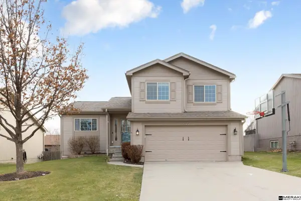 18707 Birchwood Avenue, Omaha, NE 68136