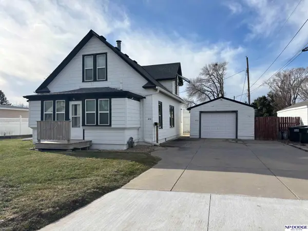 410 S Park Street, Valley, NE 68064