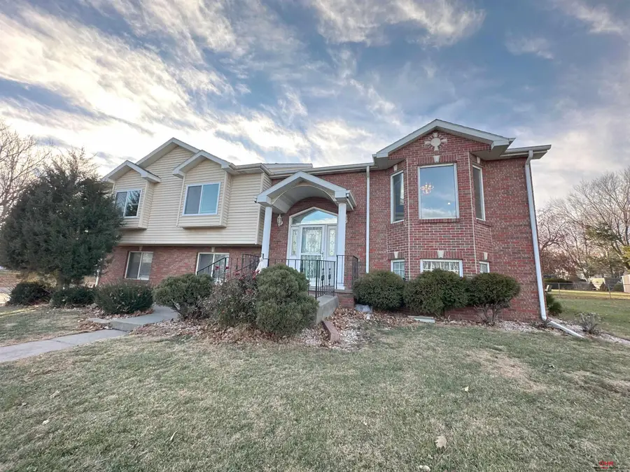 2620 Jacquelyn Drive, Lincoln, NE 68512 - Image #3