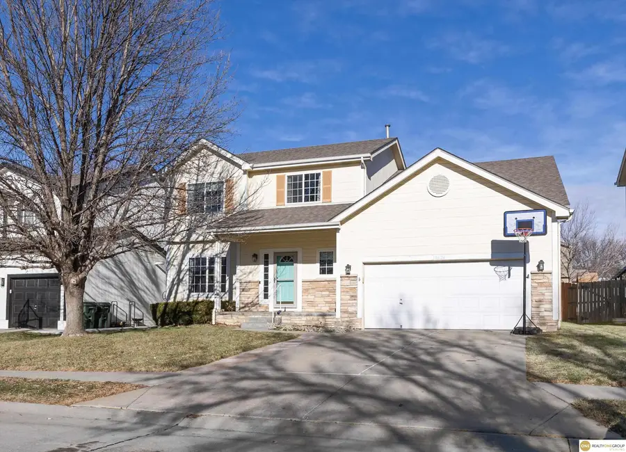 18624 Anne Street, Omaha, NE 68135 - #2